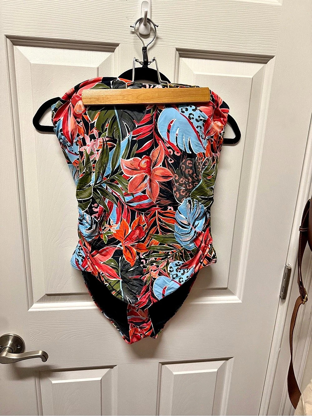 Niptuck Swim strapless One Piece Floral Swimsuit US 12